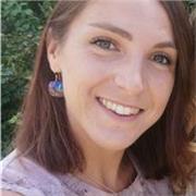 Laureata in Lingue offre ripetizioni di Italiano, Inglese, Tedesco ed aiuto compiti per ragazzi di scuole elementari medie e superiori